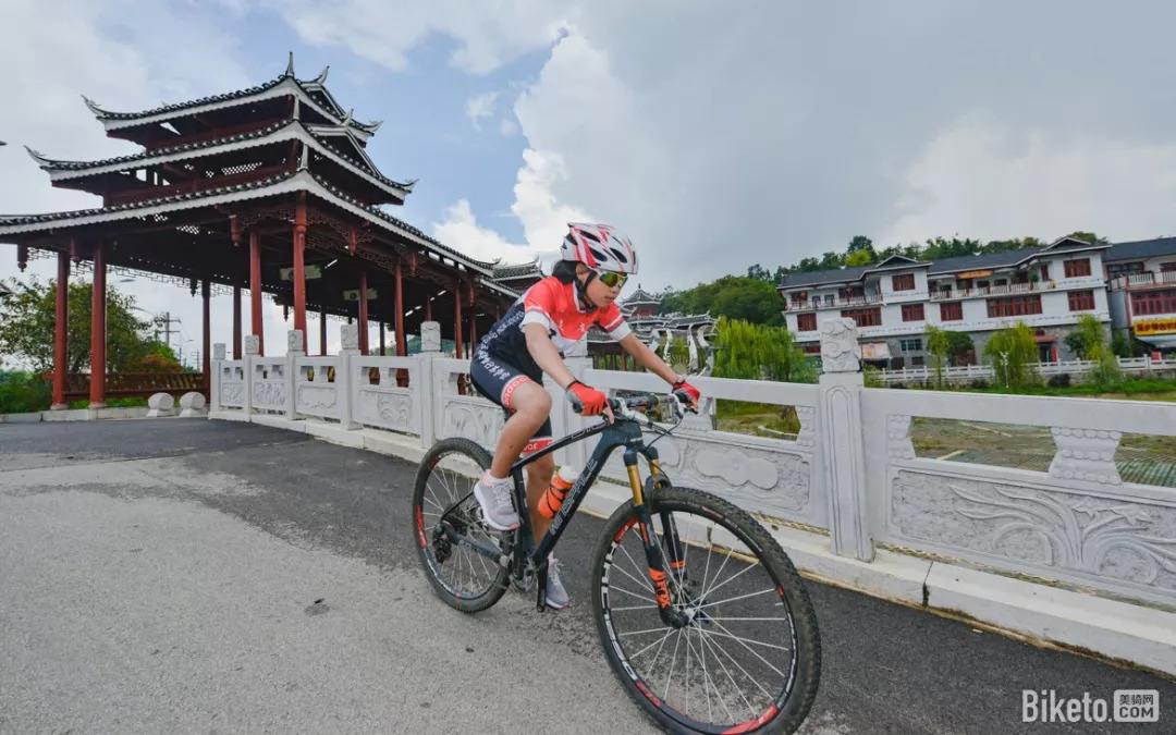 安顺市篮球俱乐部_安顺篮球比赛女子冠军有哪些_篮球安顺女子冠军比赛有谁参加